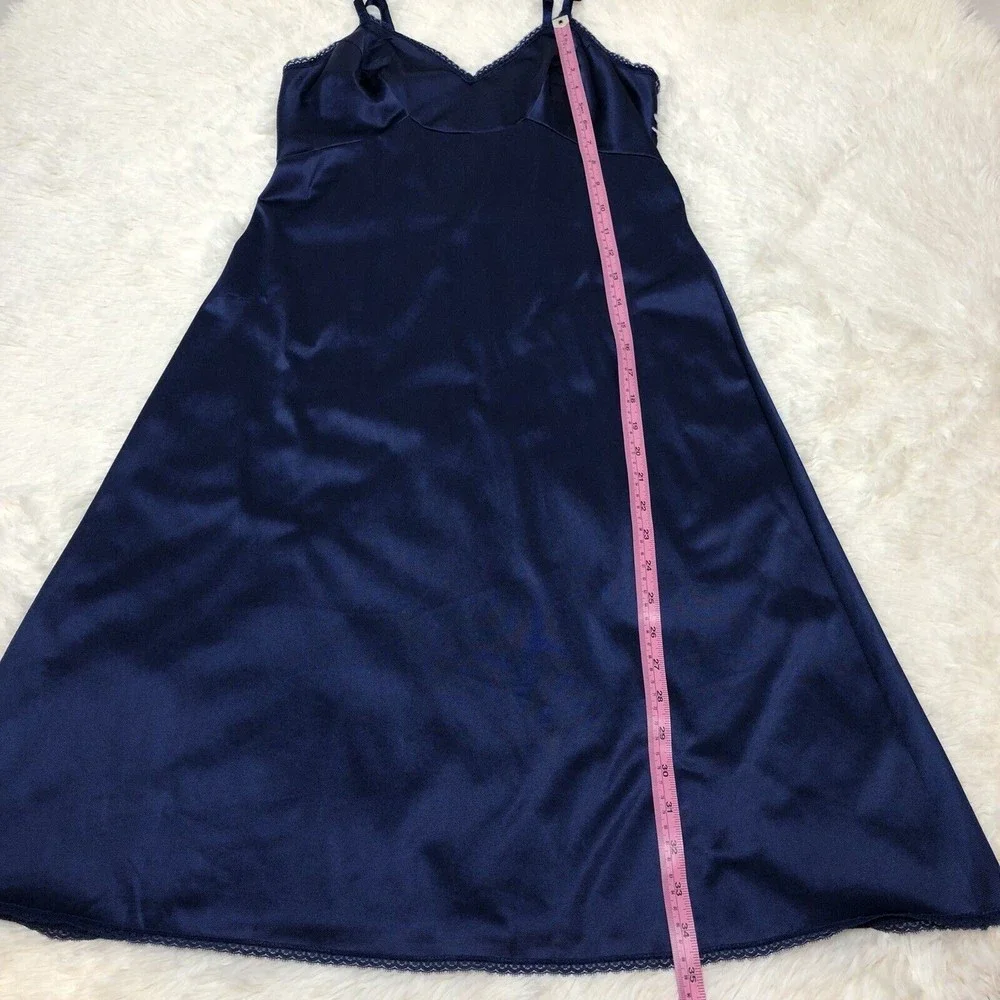 Vintage Vanity Fair Size 34 L Navy Blue Lace Trimmed Silky Satin Full Slip Dress - Picture 7 of 9